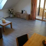 Apartment Haus Garz *