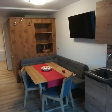 Haus Garz Apartment