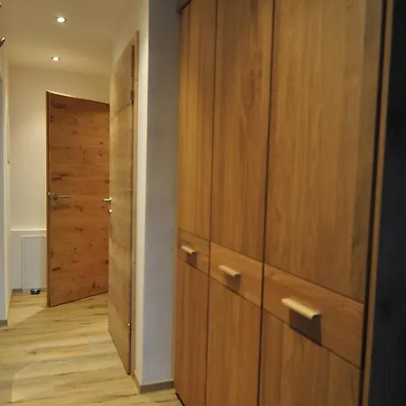 Haus Garz Apartment