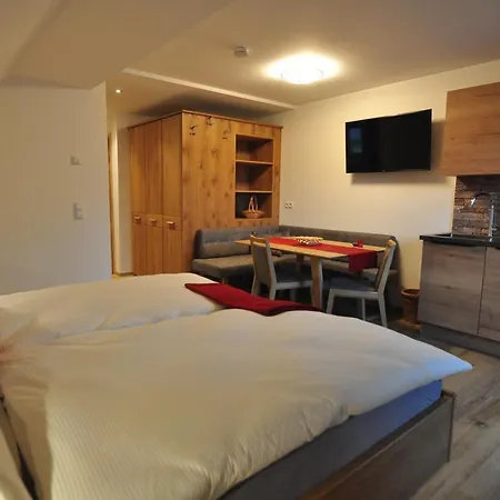 Haus Garz Apartment