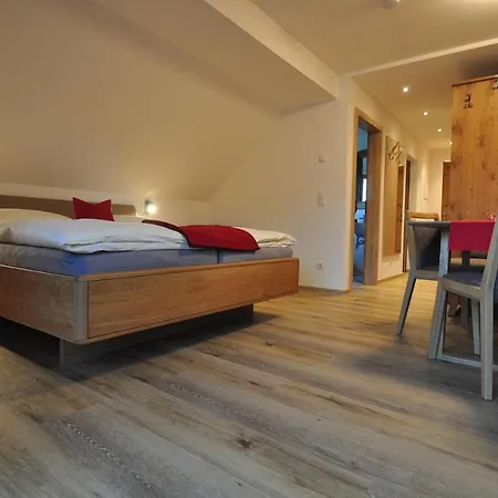 Haus Garz Apartment Weissensee