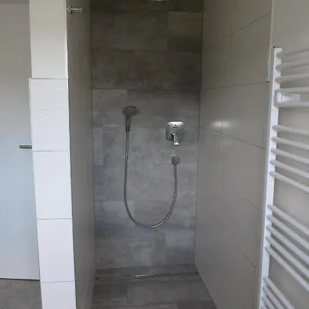 Haus Garz Apartment