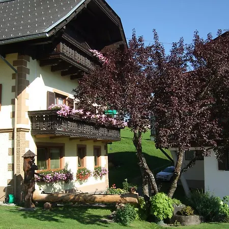 Haus Garz 아파트
