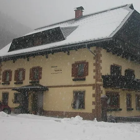 Haus Garz Apartment