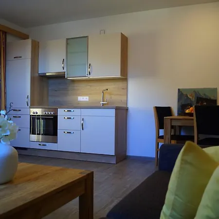 Apartment Haus Garz Weissensee